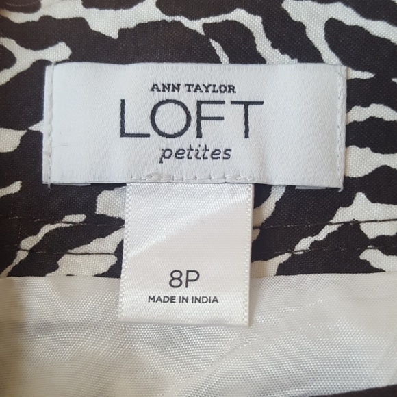 Ann Taylor Loft 💙Black & White Animal Print Skirt - Picture 3 of 4